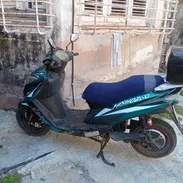 Vendó moto eléctrica Marca Michusuki en 1000. - Img 54695487