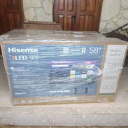 Hisense - 58" Class QD50 Hi-QLED Series 4K UHD Smart Roku TV (2026) LED 4K (2160p) HDR 10, Hybrid Log-Gamma (HLG) QLED 3 - Img 57882824