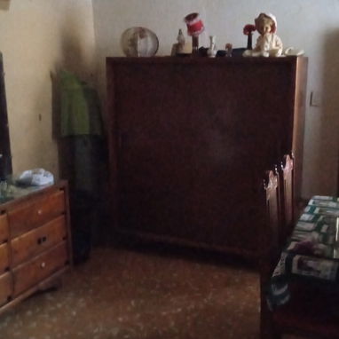 se vende casa grande lugar céntrico carretera central % san pedro y virtudes al frente de fincimex en 18000 USD - 5/10