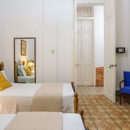 📲Tu Hogar Familiar en El Vedado! Casa de renta - Img 53820930