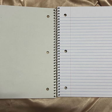 Gomaa de borrar, plástilina, libretas espirales, libretas cuadriculadas - Img 125880280