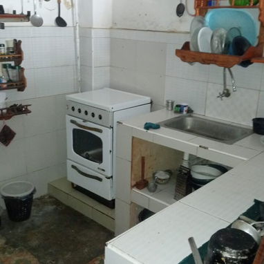 Vendo casa puerta calle de alto y bajo independiente en Marianao Santa felicia - Img 119564013