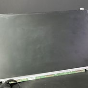 Pantalla de laptop Toshiba 15.6 40 pines - Img 57545808