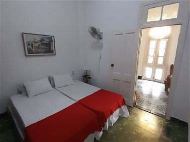 Se renta apartamento independiente de 1 habitacion en Infanta y San lazaro - Img 65215390