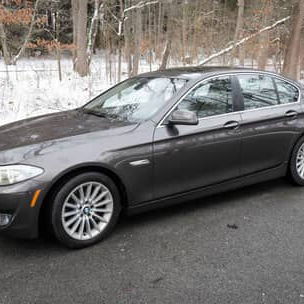 BMW 535i 2011 Transmisión manual de 6 velocidades, turbo de 6 cilindros, sin modificaciones - Img 112178367
