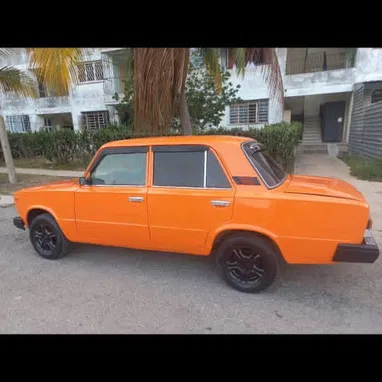 Lada 01 – Caja de 5ta ✨ Acabado completo de chapistería y pintura venta Habana - Img 120086808