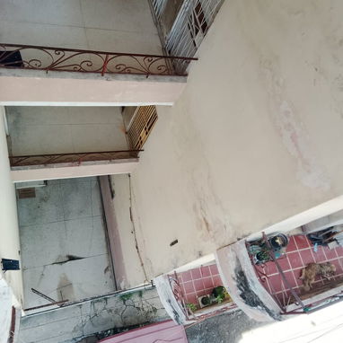 🏡Casa ofertando 🔖  📍Ubicación: Cerro, Interior   🔥Consta con...🔥  ✔️Sala  ✔️Comedor ✔️Cocina ✔️Balcón ✔️2 habitacio - 2/5