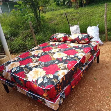Conjunto de camas tapizadas con su colchón nuevo - Img 123084007
