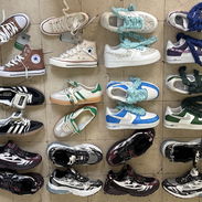 Tenis por cantidad 👟👟 - Img 55769347
