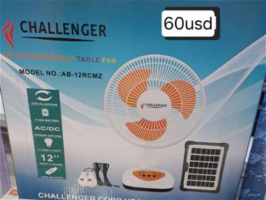 Ventilador recargable con panel solar. 52644436 - Img main-image