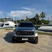 Toyota tundra gris - Img 57867354