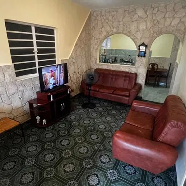 🏠 LR058 | CASA EN VENTA EN MARIANAO, PRÓXIMA A 67 Y 114 - 4/9