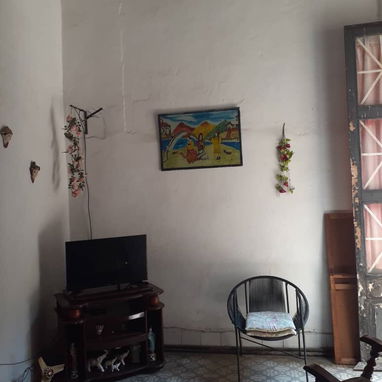 🏡SE VENDE APARTAMENTO COLONIAL DE 5 HABITACIONES EN CENTRO HABANA, especial para negocios de renta o familias grandes - Img 120935292