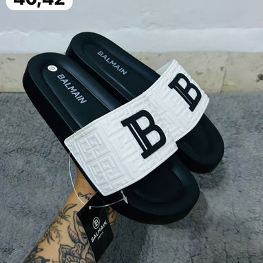 24 usd o al cambio para más modelos a watssap - Img 122555727