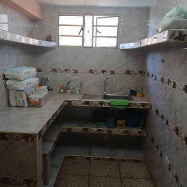 Venta de casa en MARIANAO,  2 casas en una. #28 - Img 121045797