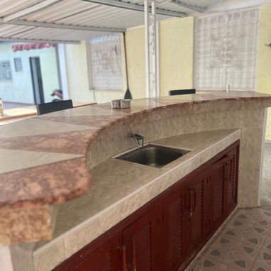 ¡BOCA CIEGA! 🏠 RENTO CASA C/PISCINA, A 300M PLAYA. 3 HAB CLIMA, WIFI 24H, COCINA EXT. 150 USD/N. - Img 121653502