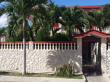 Epectacular! Casa de alquiler en Guanabo! piscina+billar y mucho más - Img 64227665