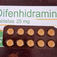 ©- Difenhidramina (Benadrilina) 25mg, 1 Tira de 10 Tableta-© - Img 52089305