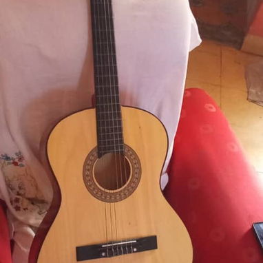 Guitarra nueva - 3/3