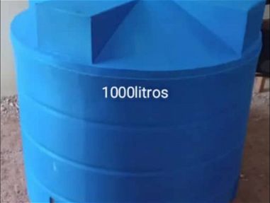 Recipiente plástico de 1200 ltrs y mas azules - Img 68804399