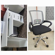 Mesa de computadora con su silla 💺 - Img 51718797