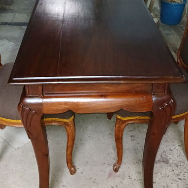 Vendemos muebles de madera buena bien terminados y listos para su uso GAVETEROS, VITRINA, BURO, JUEGO DE COMEDOR, ECT... - Img 110567459