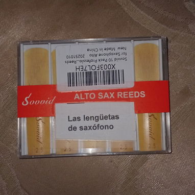 CUERDAS PARA GUITARRA-BAQUETAS-CAÑAS PARA SAXO Y CLARINETE Y GRASA DE CORCHO. - Img 126267327