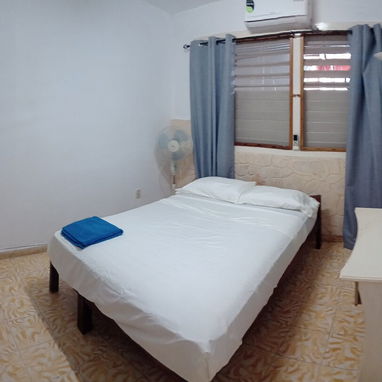 Vendo casa independiente de 3/4 en playa santa fe rpto Juan Manuel Márquez con split en cada habitación y más 585.12m2 - Img 120618944