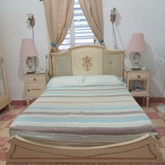 Juego de cuarto antiguo - Img 57706194