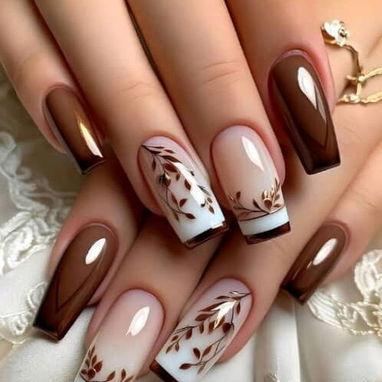 uñas postizas con pegamentos pot el día de las madres - Img 120497003