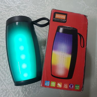 Bocinas bluetooth con lámpara OFERTA! $10 - Img 107821415