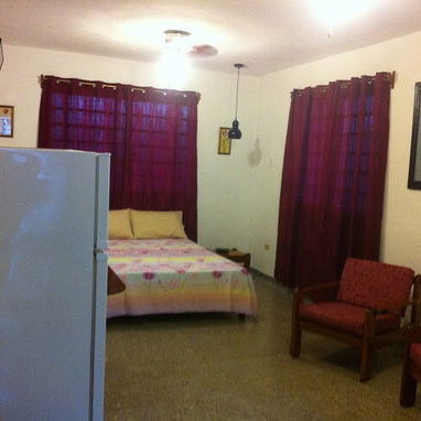 Alquilo apartamento en el sevillano,tiempo indefinido - Img 123203667