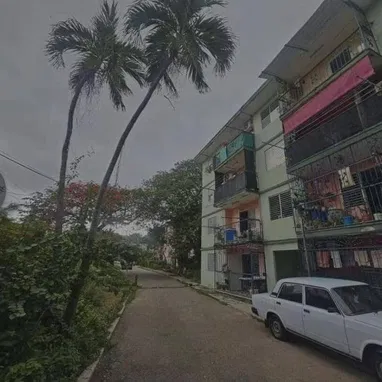 📍 *Apartamento en Venta en Kohly, Playa* 🌳🏡 - 7/10