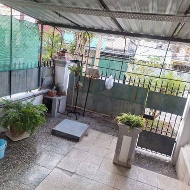 Vendo casa pta calle 2/4 (arriba)portal,cisterna SSuarez 14500 por el banco - Img 123825799