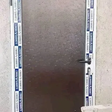 Decore su hogar🏘️ con estilo y los mejores diseños de  ➖Puertas  ➖Ventanas  ➖Estantes  ➖Bajo de mesetas  ➖Paños fijos - Img 118835207