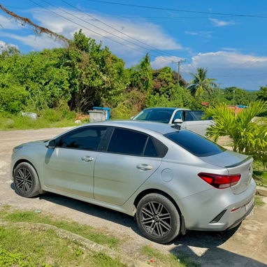 Kia Rio 2019 (conversión a 2019) - 3/5