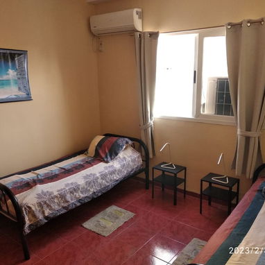 🏠Renta Lineal En El Vedado. Apartamento de 3 habitaciones con confort. 💵Precio:700 usd por mes.📱Reserva:+5353611268 - Img 118846109