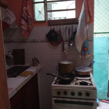 Venta de apartamento interior planta baja en santo Suarez - Img 121430079