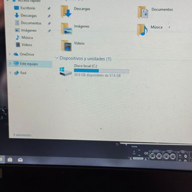 Laptop Lenovo 4h de duración de batería ideal para estos tiempos de apagón - 4/6