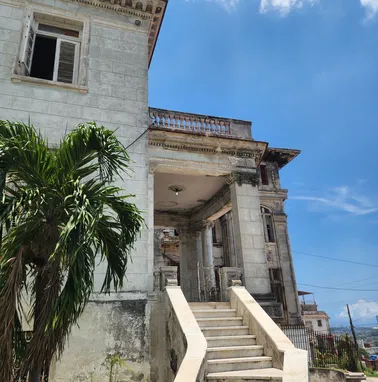 🏗️ Inversión con Potencial: Propiedad Única en la Loma del Chaple - Img 98051187
