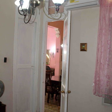 📺 Apartamento de 2 Cuartos en Centro Habana Cercano a Malecón con Generador REF 1451 - Img 112339605