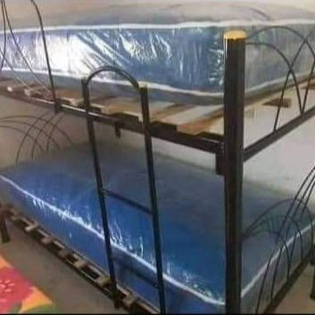 Se venden juegos de cama con colchón todas las medidas, bases y literas - Img 44876485
