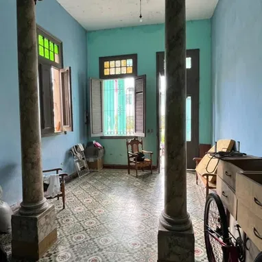Se vende casa grande en Santo Suárez (10 de octubre - Img 122582832