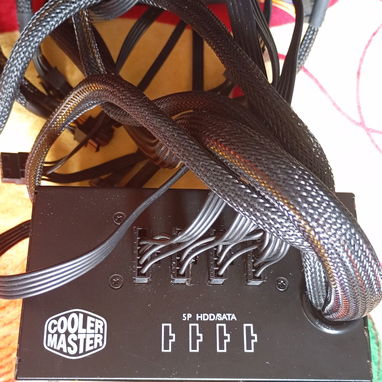 Fuente Coolermaster Master 750W 62A Certicada Sellada y Garantía 58278775 - 3/4