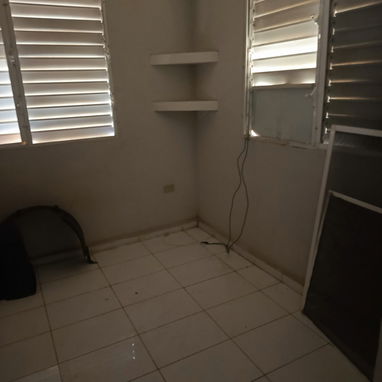 se vende apartamento en bajos - Img 121036060