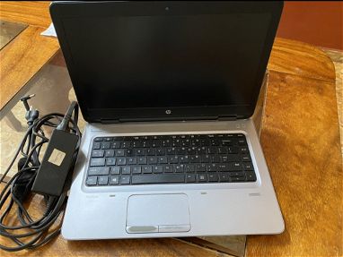 Vendo Laptop HP 640 con su cargador para reparar - Img main-image-45432128