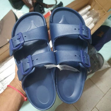 Sandalias prácticas engomadas - 6/6