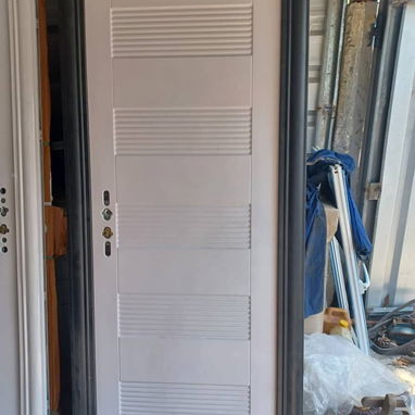 Puertas de alta gama en calidad.material acero cromado y marquetería original de aluminio y cristal - 6/9