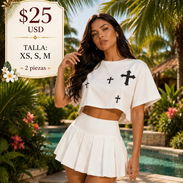 Conjunto de ropa de mujer, saya y blusa - Img 55784273