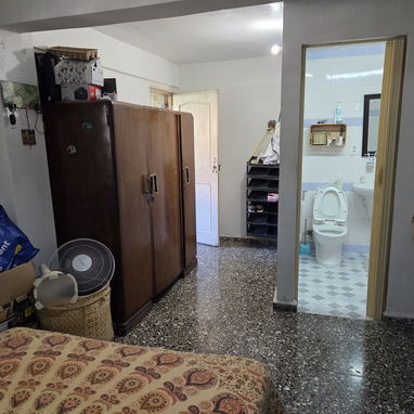 Permuto casa independiente para el Vedado - Img 119688978